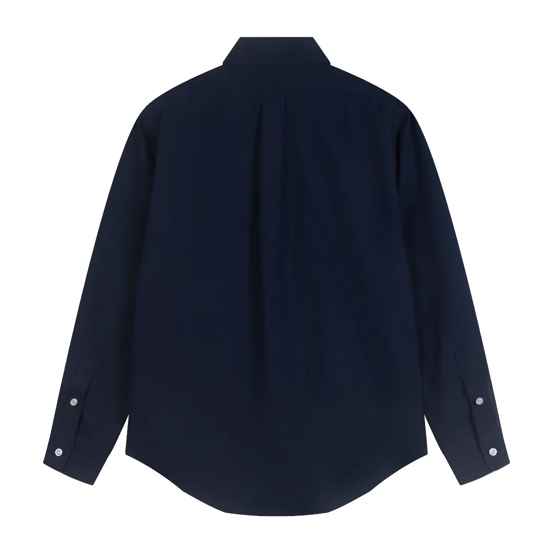 P230 Color: Navy Blue/Original Blue/Original White/Matte Pink/Khaki/Charcoal Gray Size: S M L The texture is tight and soft ✅ - Custom dyed original pearlescent white buttons with different sizes ✅ - Special shaped chiffon foil is included in the collar door tube, which is not easy to deform and pull ✅ - RL classic version of the Oxford shirt. The thick and stiff feeling brought by the Oxford cloth. Wear it alone as an outer layer. It can be worn in all seasons. It is a must-have item for the wardrobe. Start with your eyes closed.